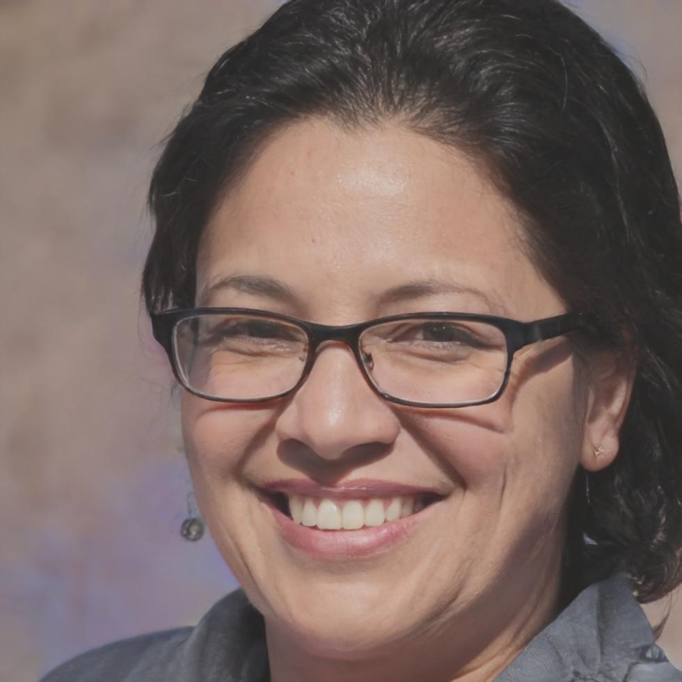 Directora de Educación Financiera de quazithent